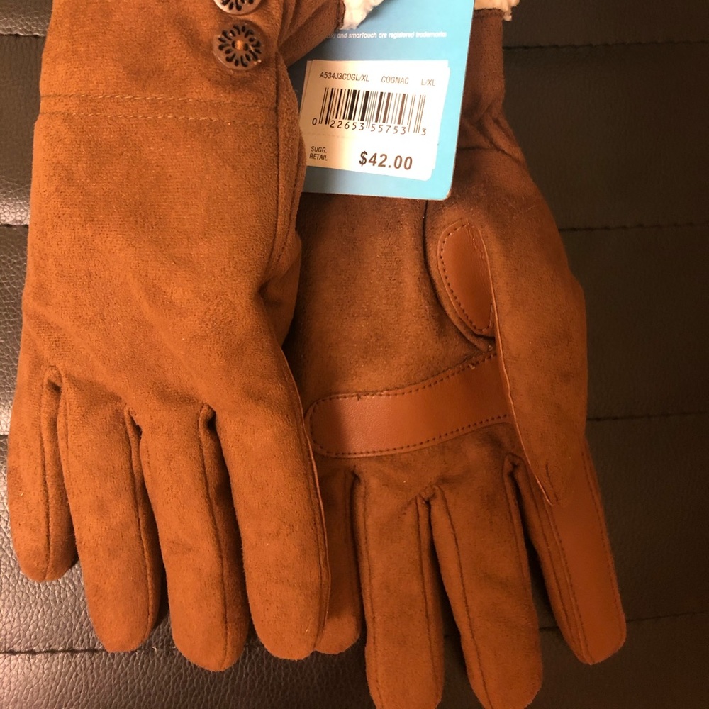 Gloves NEW With TAGS!